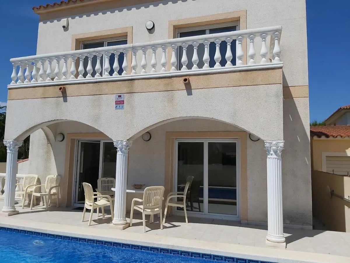 Вилла Casa Amb Piscina Privada Эмпуриабрава Испания